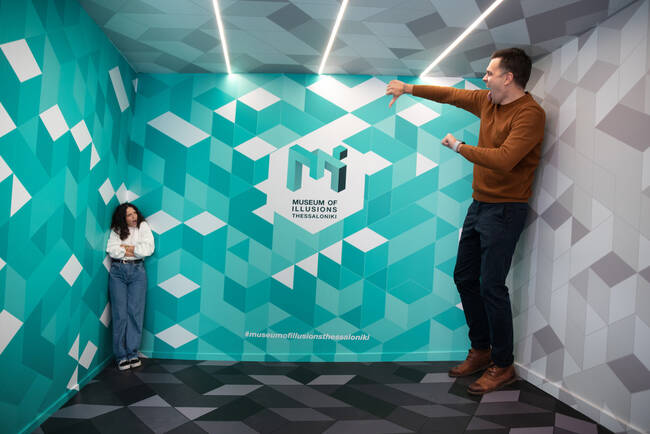 Άνοιξαν τα Museum of Illusions σε Αθήνα και Θεσσαλονίκη!